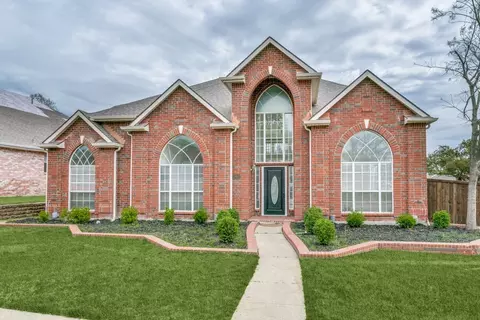 3600 Chimney Rock Dr, Carrollton, TX 75007