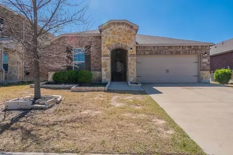 2067 Rosebury Ln, Forney, TX 75126
