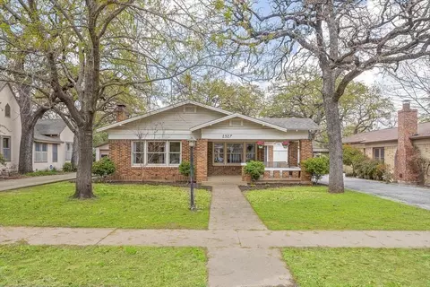 2327 Marigold Ave, Fort Worth, TX 76111