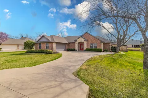 9005 Hickory Hill Dr, Granbury, TX 76049