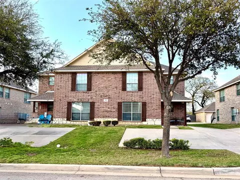 316 Jennifer Ct, Weatherford, TX 76086