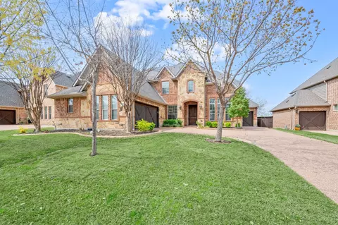 2527 Roseville Dr, Trophy Club, TX 76262