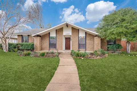 2209 Travis Dr, Plano, TX 75093