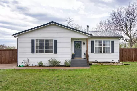 420 Rockcrest Rd, New Hope, TX 75071