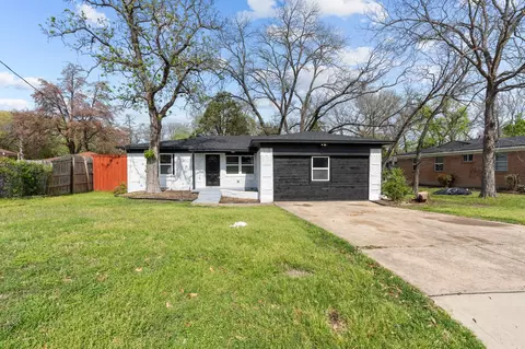 2225 Mack Ln, Dallas, TX 75227