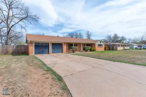 2332 Moore St, Abilene, TX 79605
