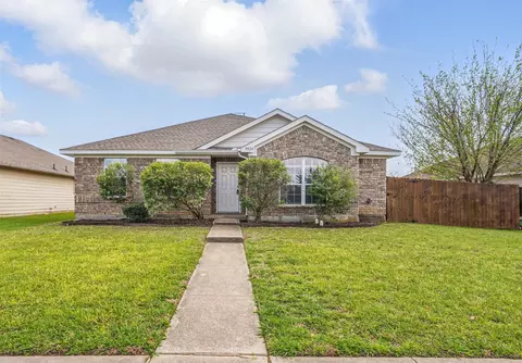 9820 Michelle Dr, Dallas, TX 75217