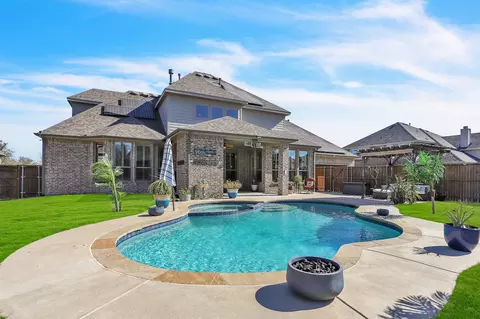 1107 Devonshire Dr S, Forney, TX 75126 photo 2