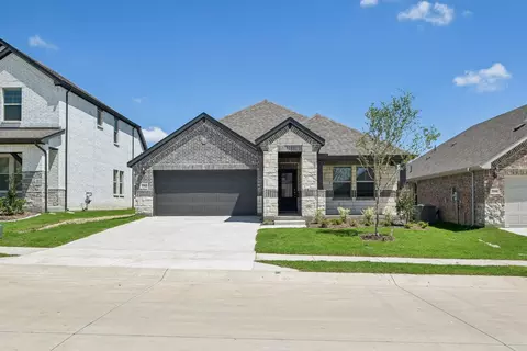 712 Easthill Dr, Mckinney, TX 75071