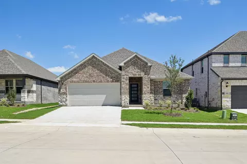 710 Easthill Dr, Mckinney, TX 75071