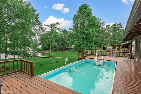 56 Madison Dr, Noble, LA 71462