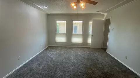707 Tanbark Dr, Euless, TX 76040 photo 8
