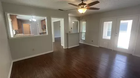 707 Tanbark Dr, Euless, TX 76040 photo 21