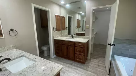 707 Tanbark Dr, Euless, TX 76040 photo 11