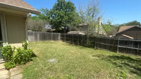 707 Tanbark Dr, Euless, TX 76040 photo 30