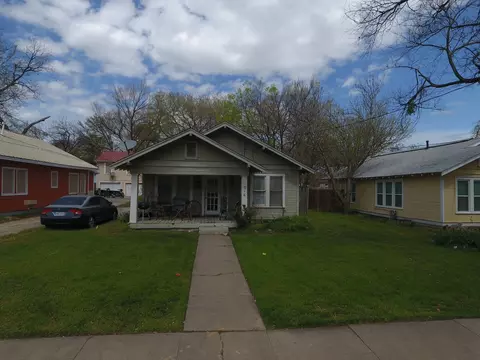 316 Stroud St, Denton, TX 76201