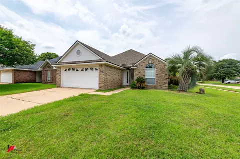5319 Lantana Ln, Bossier City, LA 71112
