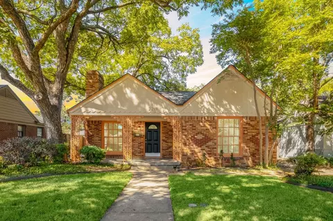 2219 Carnes St, Dallas, TX 75208