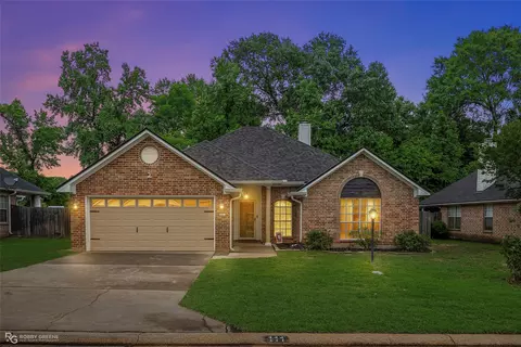111 Red Fox Cir, Haughton, LA 71037