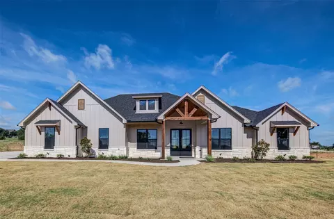 1373 Old Decatur Rd, Decatur, TX 76234