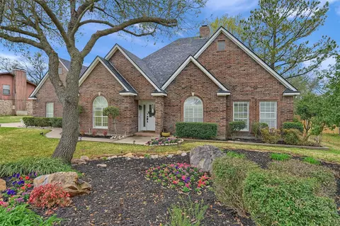 1912 Carriage Estates Rd, Sherman, TX 75092