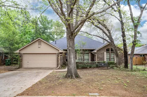 4924 Wolf Creek Trl, Flower Mound, TX 75028