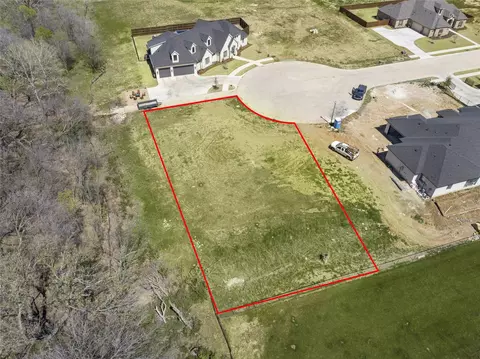 409 Meadowlands Dr, Denton, TX 76210