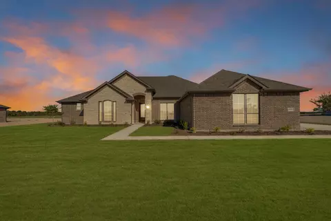 4093 Old Springtown Rd, Weatherford, TX 76085