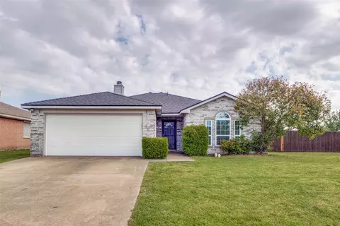 210 Lake Wichita Dr, Wylie, TX 75098