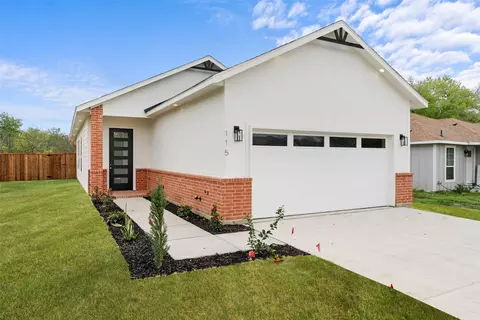 115 Sycamore St, Hillsboro, TX 76645