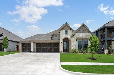 509 Red Maple Rd, Waxahachie, TX 75165