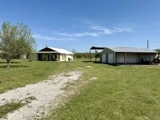 181 Creekview Meadows Dr, Springtown, TX 76082