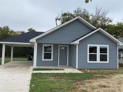 115 E 13th Ave, Corsicana, TX 75110