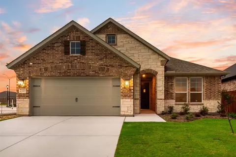 2105 Kelva Dr, Haslet, TX 76052