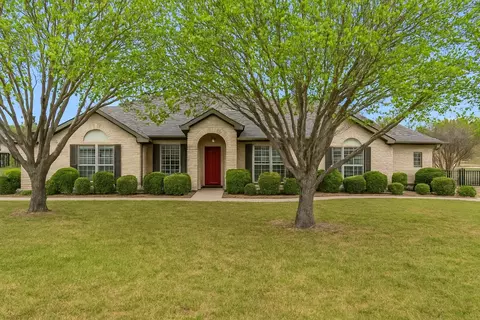 109 Meadow Glen Ct, Aledo, TX 76008