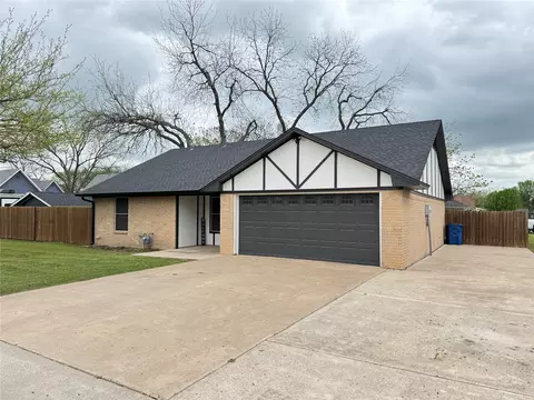 908 Church St, Sanger, TX 76266