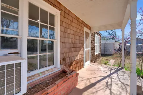 3326 S 9th St, Abilene, TX 79605 photo 2