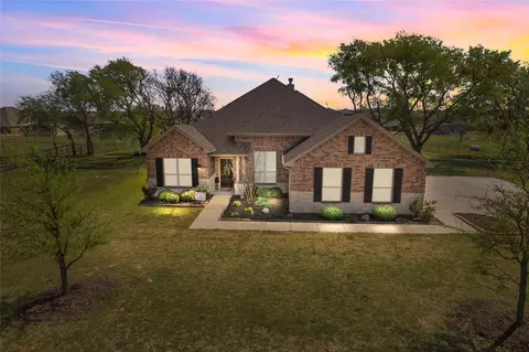 7912 Grassland Dr, Godley, TX 76044
