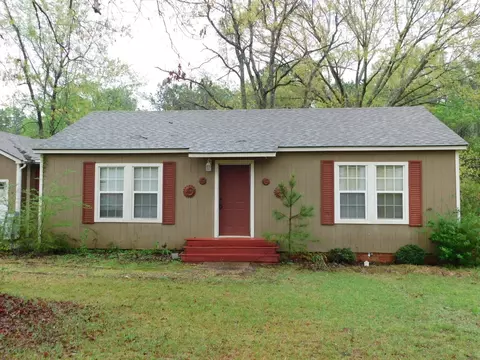 901 N Arkansas St, Springhill, LA 71075