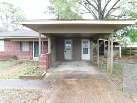 Other - 201 SE 3rd St, Springhill, LA 71075 photo 1 of 1