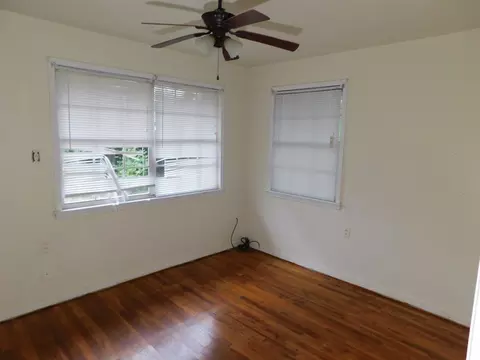Bedroom - 201 SE 3rd St, Springhill, LA 71075 photo 1 of 4