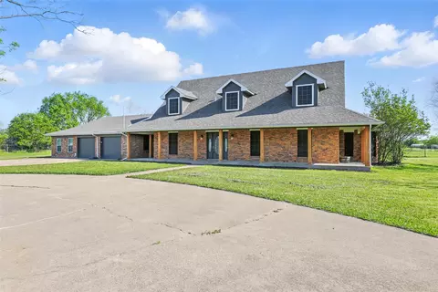 2613 County Road 920, Crowley, TX 76036