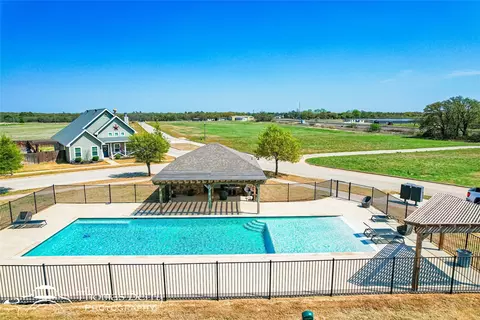 4002 Hope Dr, Clyde, TX 79510