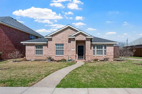 5652 Bedford Ln, The Colony, TX 75056