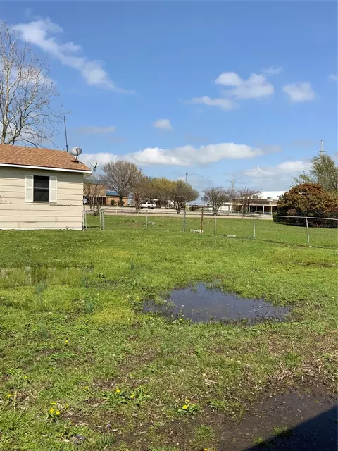 403 E Hackberry St, Leonard, TX 75452 photo 20