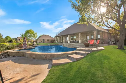 3 Clements Ct, Heath, TX 75032