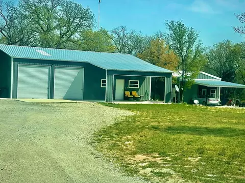 648 County Road 1797, Sunset, TX 76270