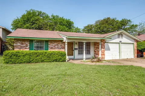 8351 Cadenza Ln, Dallas, TX 75228