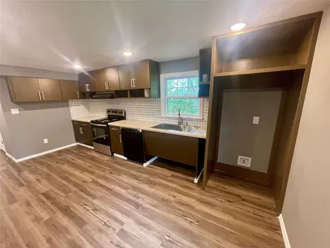 999 W Main St, Como, TX 75431 photo 23