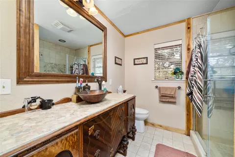 Bath - 401 S 6th St, Bangs, TX 76823 photo 1 of 3